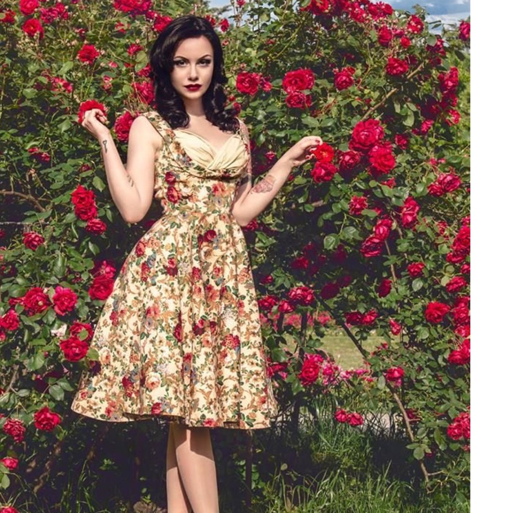 Harvest floral Lindy Bop Ophelia midi dress